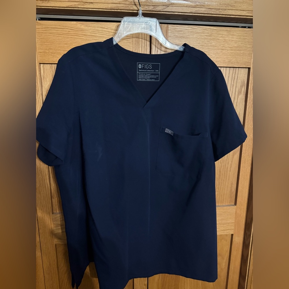 Figs Catarina One-Pocket Scrub Top